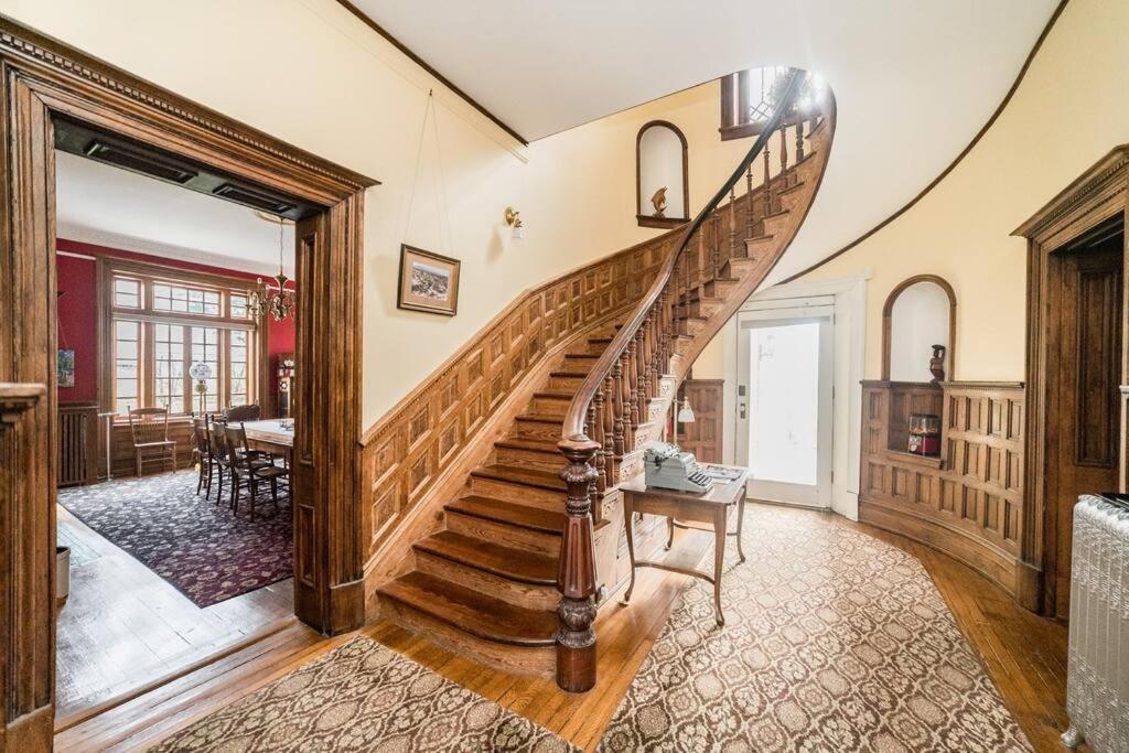 Peaceful Easy Feelings - King Sized Bed - Sleeps 2 Appartement Lynchburg Buitenkant foto